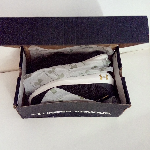 New Under Armour With Ripple MTL Grey Women's Size US 10 - Picture 14 of 17